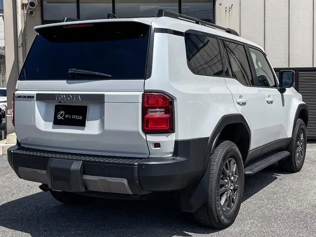 Toyota LAND CRUISER 250 VX 2024 — миниатюра 3