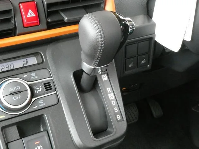 Daihatsu TANTO FUN CR0SS TURBO LIMITED 2025 — миниатюра 3