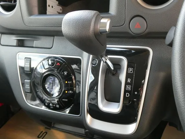 Nissan CARAVAN WAGON GX 2026 — миниатюра 2