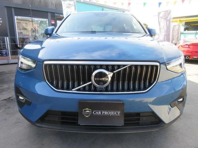 Volvo XC40 ULTIMATE B4 AWD 2022 — миниатюра 4