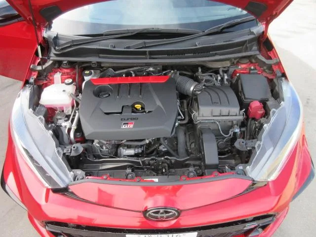 Toyota GR YARIS RZ HIGH PERFORMANCE 2023 — миниатюра 5