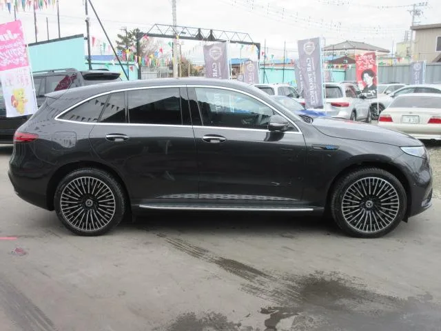 Mercedes-Benz EQC EQC400 4MATIC AMG LINE 2022 — миниатюра 4