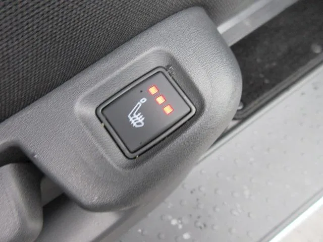 Nissan SERENA E-POWER HIGHWAY STAR V 2024 — миниатюра 3