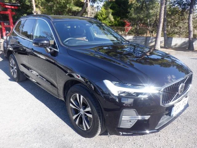 Volvo XC60 B5 AWD MOMENTUM 2022 — миниатюра 2