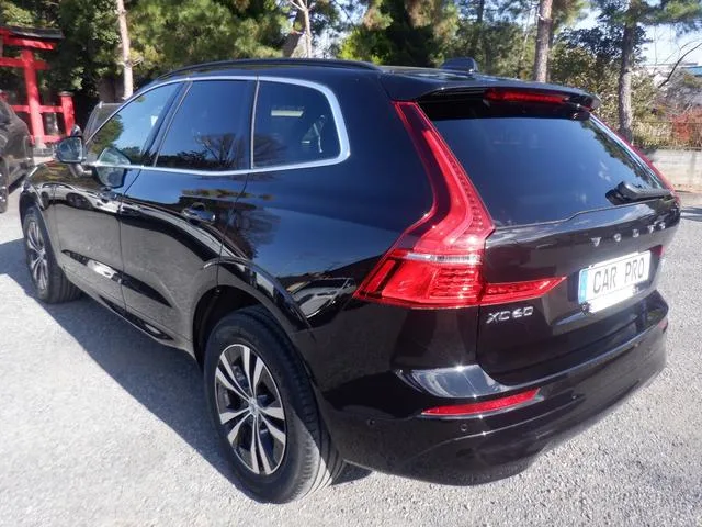Volvo XC60 B5 AWD MOMENTUM 2022 — миниатюра 3