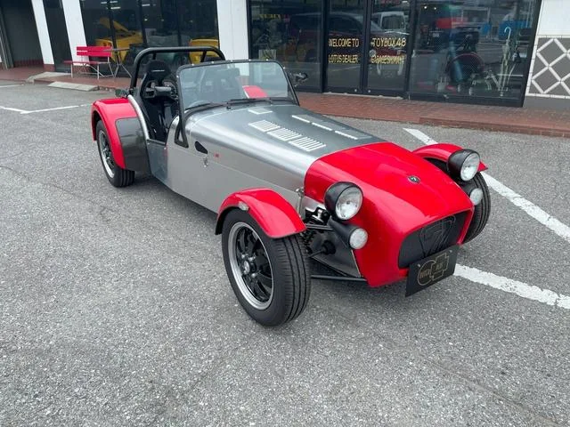 Caterham SEVEN 170 BASE GRADE 2024 — фото 1, купить с доставкой в Москву