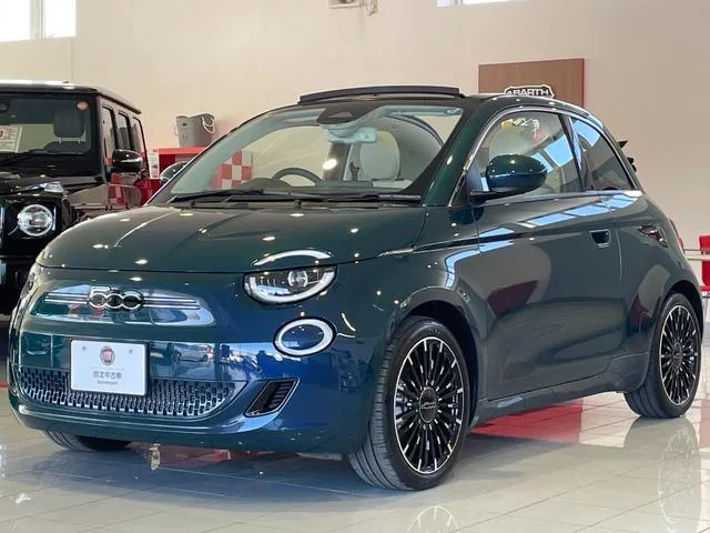 Fiat 500e OPEN 2023 — миниатюра 3