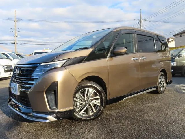Nissan SERENA E-4ORCE HIGHWAY STAR V 2024 — миниатюра 3