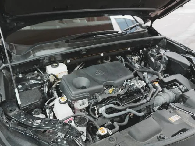 Toyota HARRIER HYBRID Z LEATHER PACKAGE 2023 — миниатюра 4