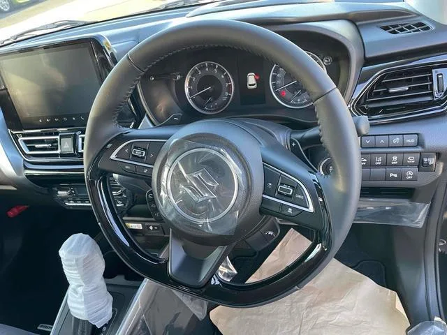 Suzuki FRONX BASE GRADE 2024 — миниатюра 2