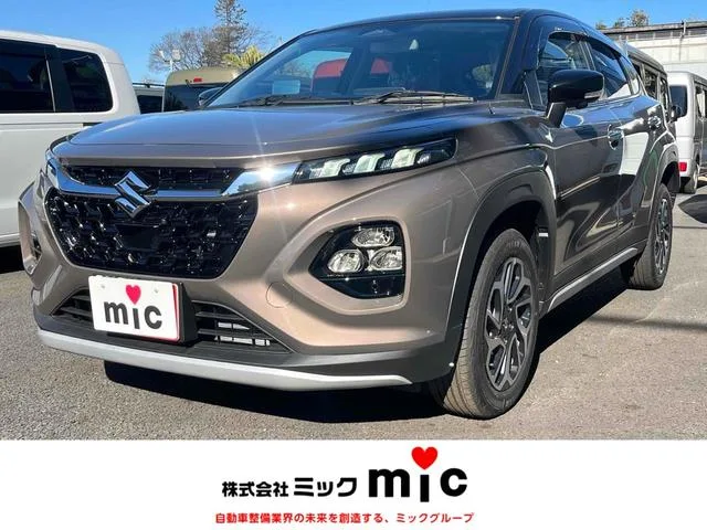 Suzuki FRONX BASE GRADE 2025 — фото 1, купить с доставкой в Москву