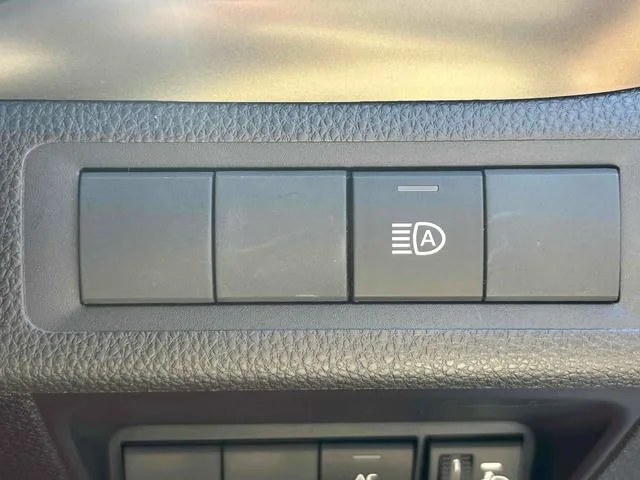 Toyota AQUA Z 2023 — миниатюра 3