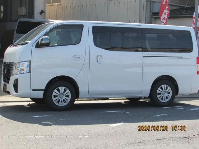 Nissan CARAVAN LONG GRAND PREMIUM GX 2023 — миниатюра 2