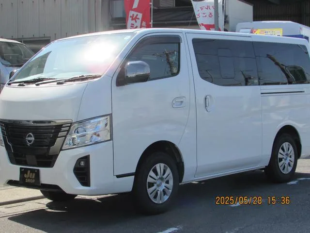 Nissan CARAVAN LONG GRAND PREMIUM GX 2023 — фото 1, купить с доставкой в Москву