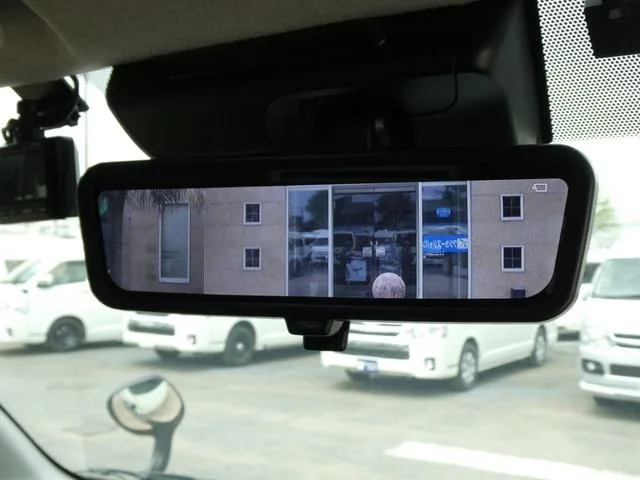 Toyota HIACE VAN 2022 — миниатюра 4
