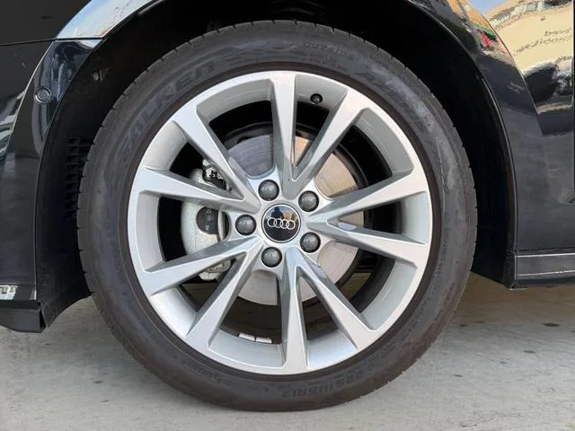 Audi A3 SPORTBACK 30 TFSI ADVANCED 2025 — миниатюра 3