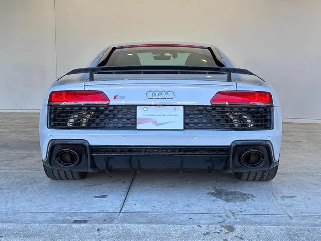Audi R8 V10 COUPE PERFORMANCE 5.2 FSI QUATTRO S TRONIC 2023 — миниатюра 4