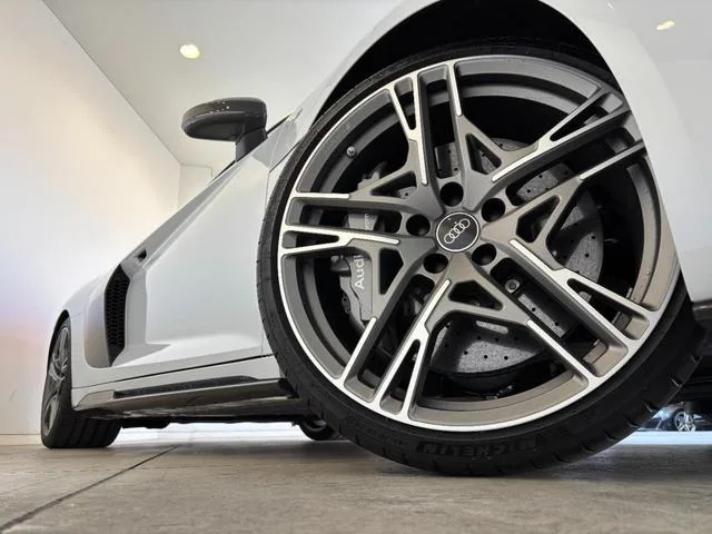Audi R8 V10 COUPE PERFORMANCE 5.2 FSI QUATTRO S TRONIC 2023 — миниатюра 5