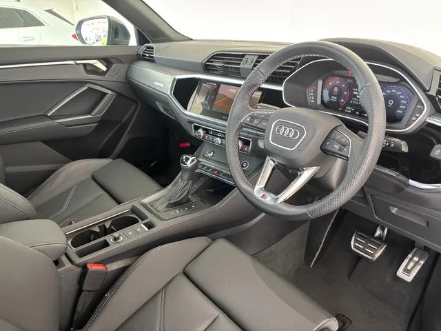 Audi Q3 35 TDI QUATTRO S LINE 2024 — миниатюра 5