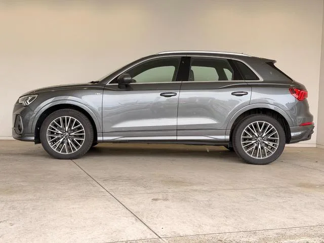 Audi Q3 35 TDI QUATTRO S LINE 2024 — миниатюра 3