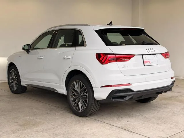 Audi Q3 35 TFSI S LINE 2024 — миниатюра 4