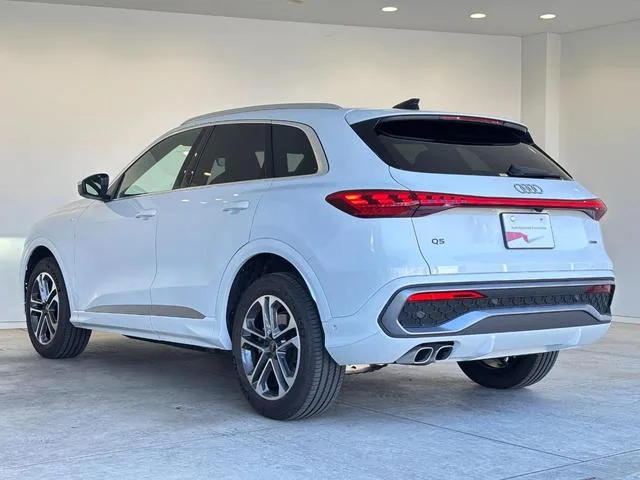 Audi Q5 TDI QUATTRO 150KW ADVANCED S LINE PACKAGE 2025 — миниатюра 4