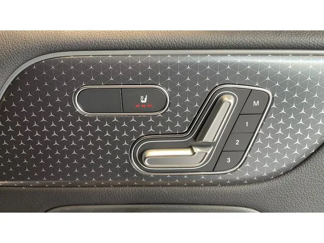 Mercedes-Benz GLB GLB180 2025 — миниатюра 3