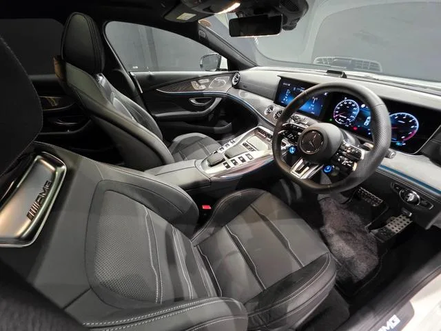Mercedes Amg GT 4 DOOR COUPE 43 4 MATIC+ RIDE CONTROL +PACKAGE 2025 — миниатюра 3