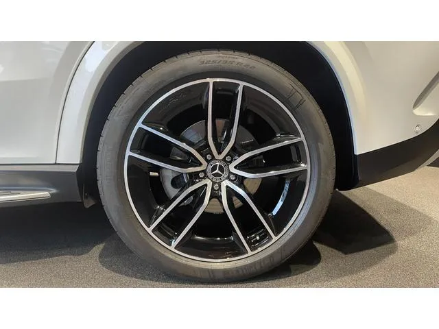 Mercedes-Benz GLE GLE450D 4MATIC COUPE SPORTS 2025 — миниатюра 2