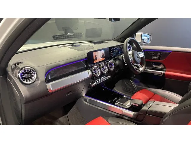 Mercedes-Benz GLB GLB200D 4MATIC AMG LINE PACKAGE 2023 — миниатюра 4