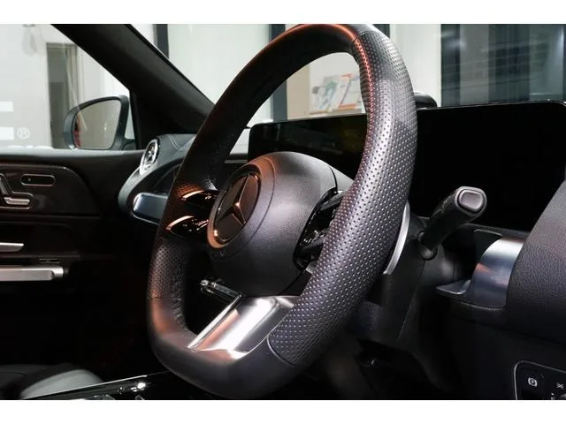 Mercedes-Benz GLB-Class GLB200D 4MATIC AMG LINE PACKAGE 2024 — миниатюра 3