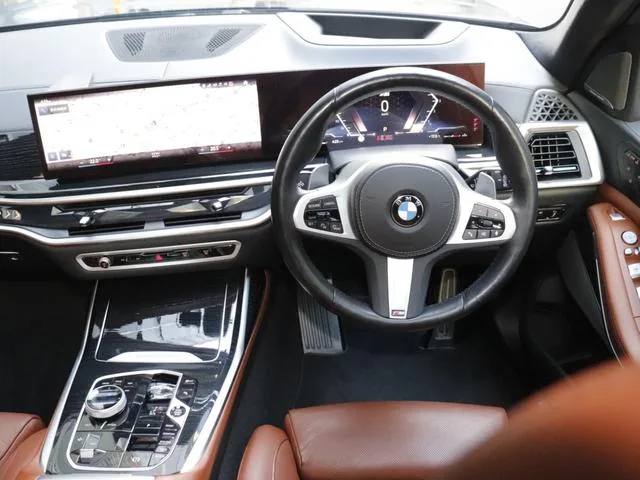 BMW X7 X DRIVE 40D M SPORT 2023 — миниатюра 5