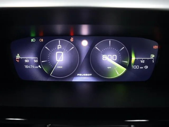 Peugeot 308 GT BLUE HDI 2023 — миниатюра 4