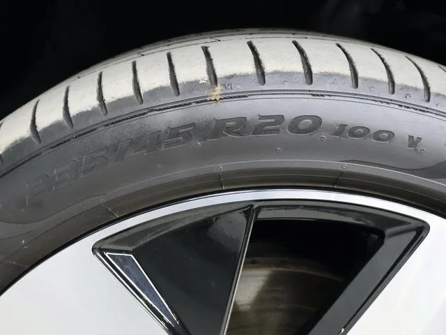 Volvo XC40 RECHARGE RECHARGE ULTIMATE TWIN MOTOR 2023 — миниатюра 4