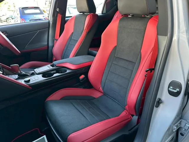 Lexus IS IS500 CLIMAX EDITION 2025 — миниатюра 2