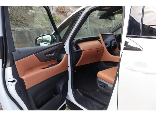 Toyota Vellfire Z PREMIER 2025 — миниатюра 5