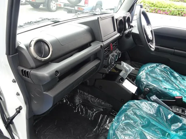 Suzuki JIMNY NOMADE FC 2026 — миниатюра 5