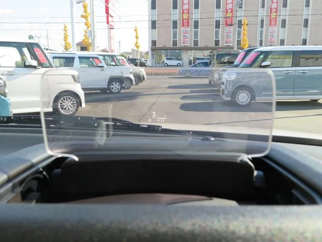 Suzuki SPACIA GEAR HYBRID XZ 2025 — миниатюра 4
