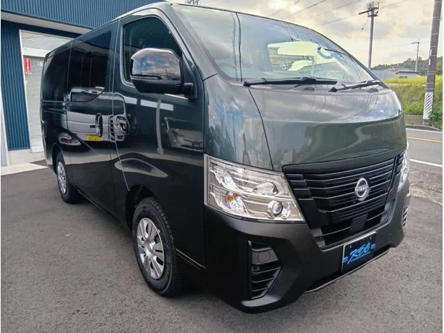 Nissan CARAVAN LONG PREMIUM GX OUTDOOR BLACK EDITION 2025 — миниатюра 2