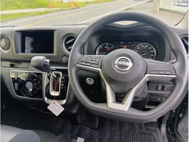 Nissan CARAVAN LONG PREMIUM GX OUTDOOR BLACK EDITION 2025 — миниатюра 4