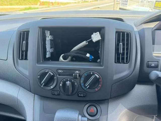 Nissan NV200 VANETTE VAN VX 2026 — миниатюра 4
