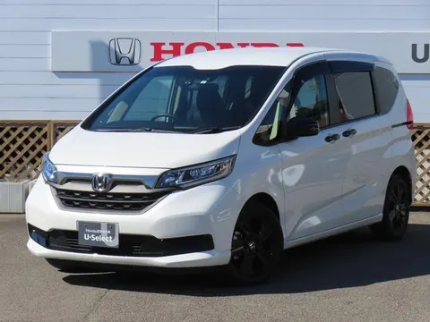 Honda FREED HYBRID 2023 buy in Moscow