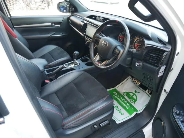 Toyota Hilux Z GR SPORT 2023 — миниатюра 2