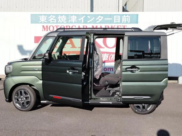 Suzuki SPACIA GEAR HYBRID XZ 2026 — миниатюра 5