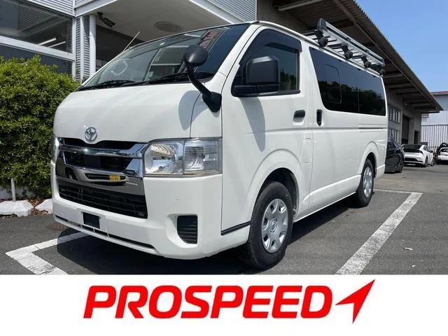 Toyota HIACE VAN DX GL PACKAGE 2023 — фото 1, купить с доставкой в Москву