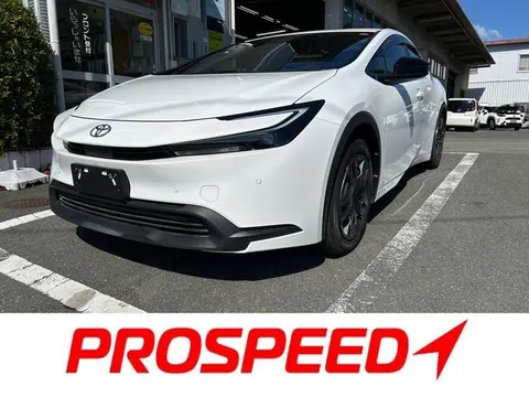 Toyota Prius 2025 купить в Москве
