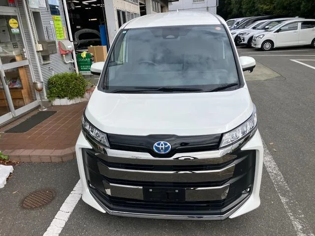 Toyota NOAH HYBRID S-Z 2024 — миниатюра 2