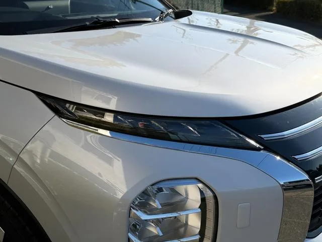 Mitsubishi OUTLANDER PHEV P EXECUTIVE PACKAGE 2025 — миниатюра 4