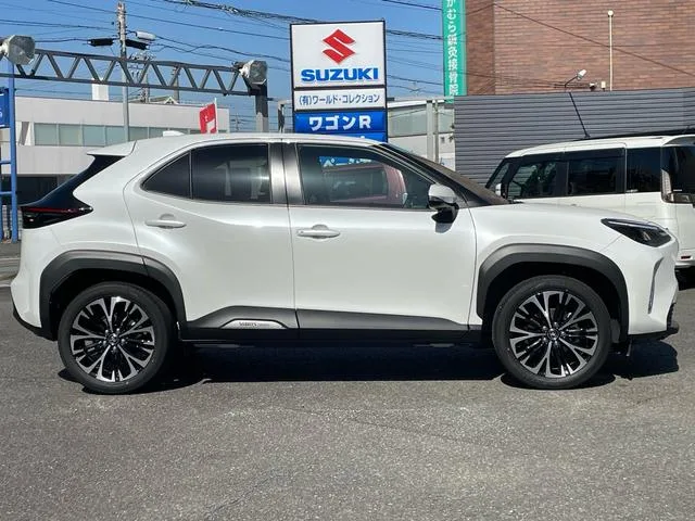 Toyota YARIS CROSS Z 2024 — миниатюра 4