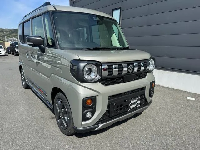 Suzuki SPACIA GEAR HYBRID XZ TURBO 2026 — фото 1, купить с доставкой в Москву